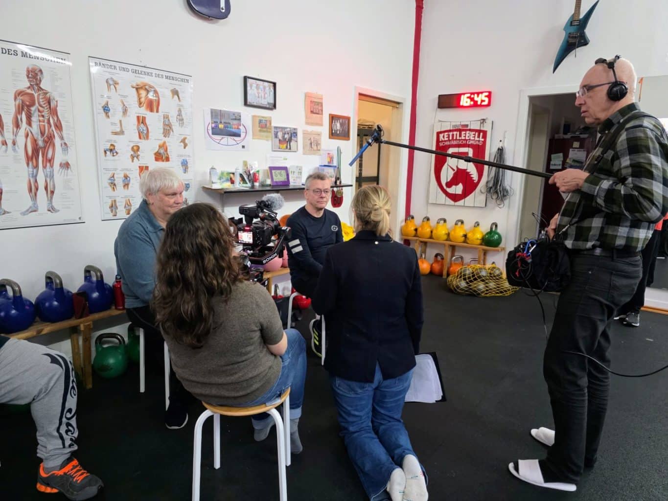 SWR Doc Fischer dreht bei Kettlebell Schwäbisch Gmünd